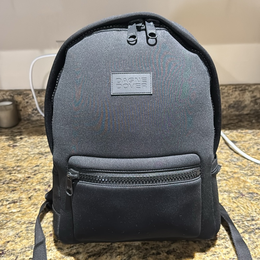 Dagne Dover Dakota Medium